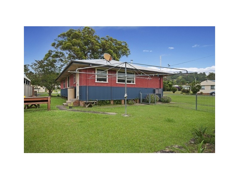 18 Peter Street, East Lismore NSW 2480