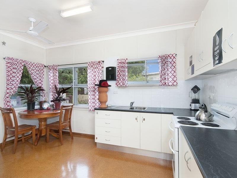 28 Granger Avenue, East Lismore NSW 2480