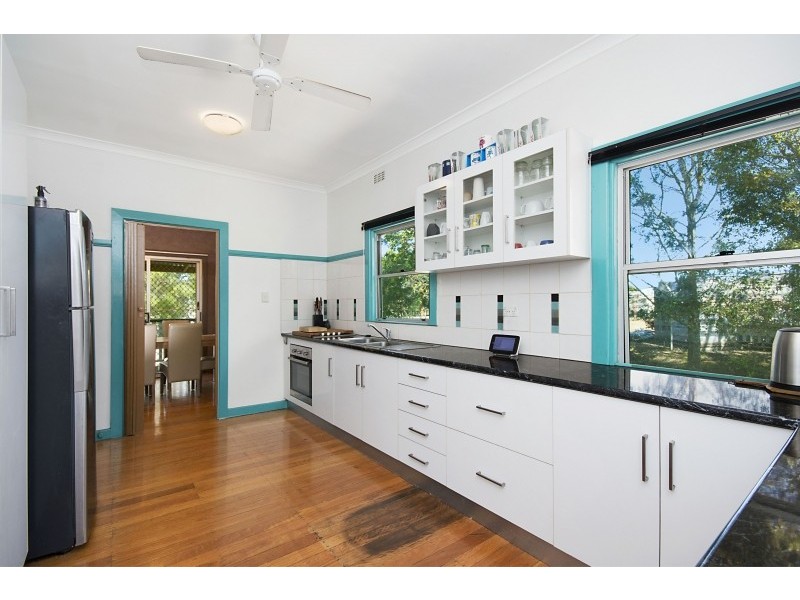 31 Barnes Avenue, South Lismore NSW 2480