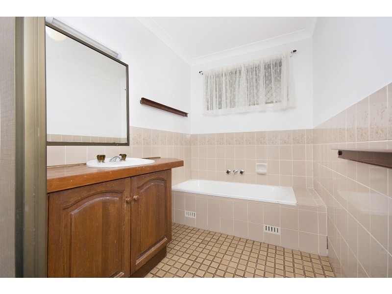 14 Garland Crescent, Lismore Heights NSW 2480