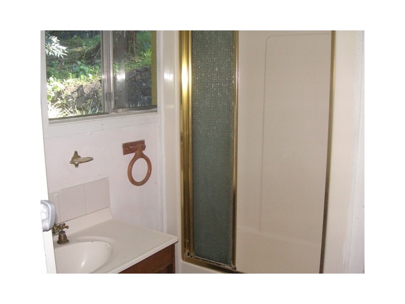 16 Showview Street, Girards Hill NSW 2480