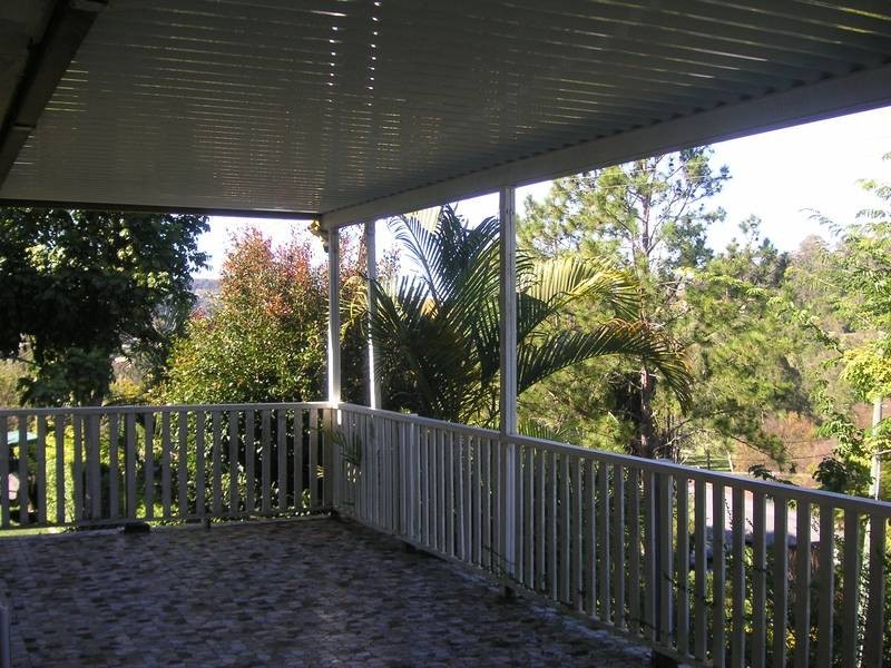 16 Showview Street, Girards Hill NSW 2480