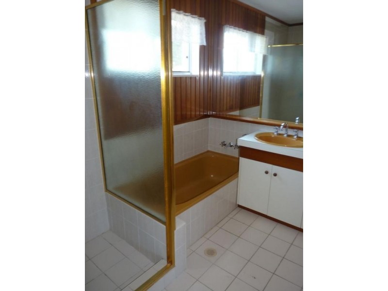 12 Eden Place, East Lismore NSW 2480
