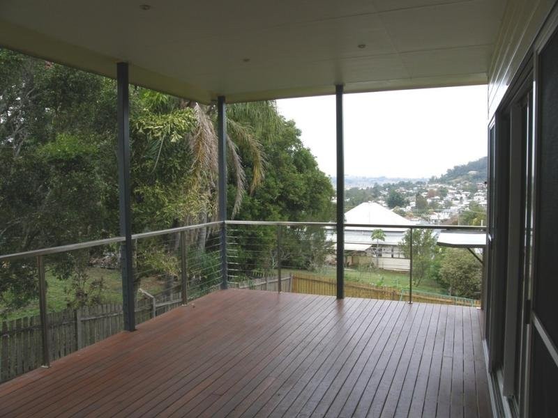 25 Jacaranda Avenue, East Lismore NSW 2480