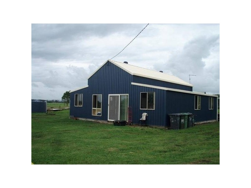 80 Strongs Road, Fairy Hill NSW 2470