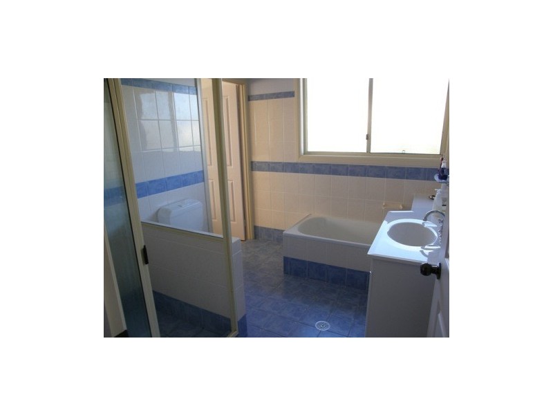 30 CHARLES, South Lismore NSW 2480