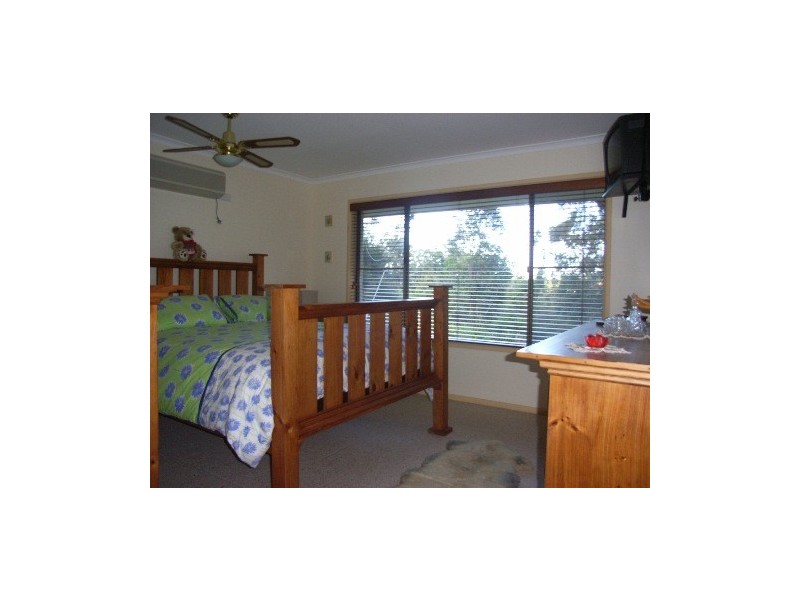 5 Beaumont Drive, East Lismore NSW 2480