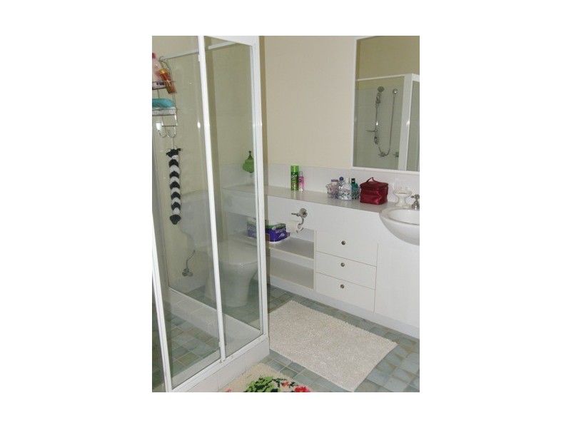 5 Beaumont Drive, East Lismore NSW 2480