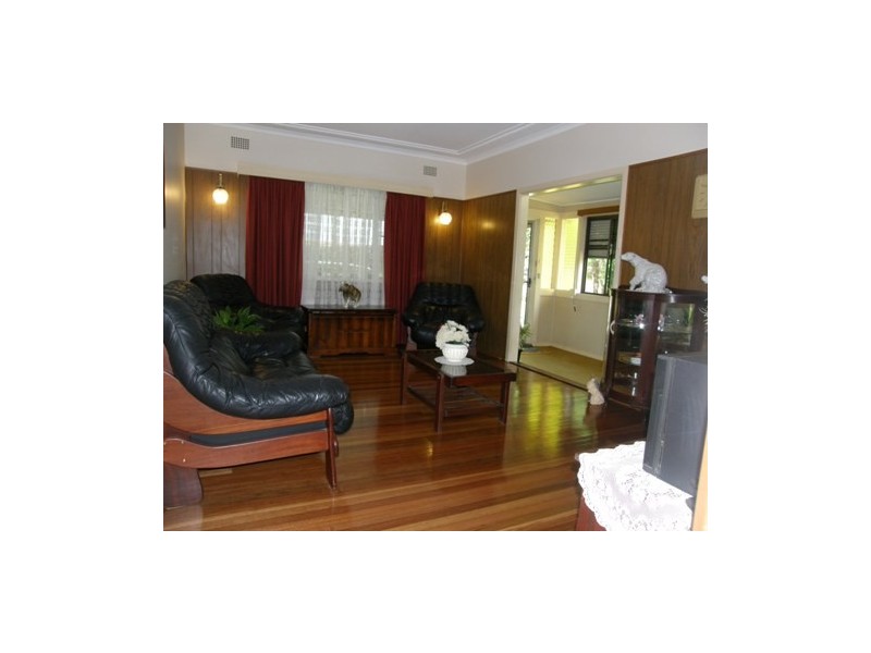 17 College Road, East Lismore NSW 2480