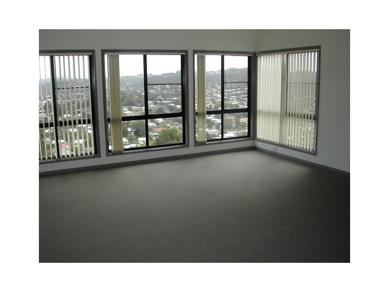 8 Angela Place, East Lismore NSW 2480