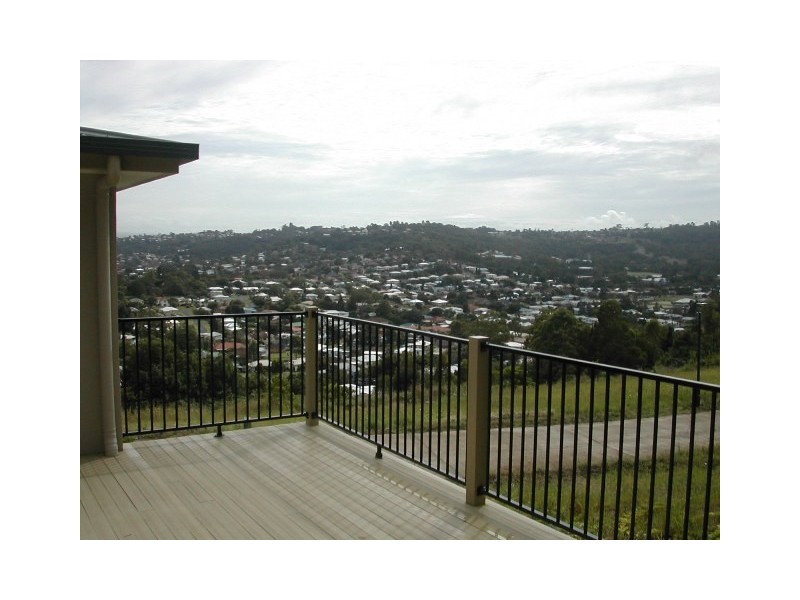 8 Angela Place, East Lismore NSW 2480