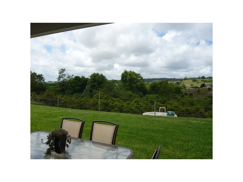 48 Whispering Valley Drive, Richmond Hill NSW 2480