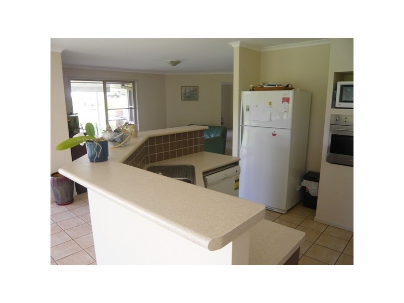 48 Whispering Valley Drive, Richmond Hill NSW 2480
