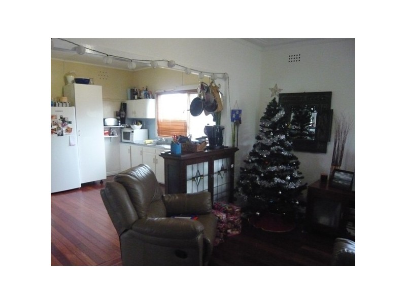 12 Maloney Avenue, South Lismore NSW 2480