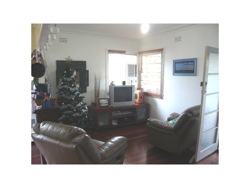12 Maloney Avenue, South Lismore NSW 2480