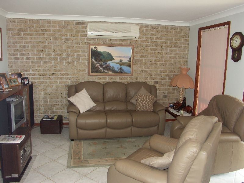 10 Warruga Street, Kilaben Bay NSW 2283