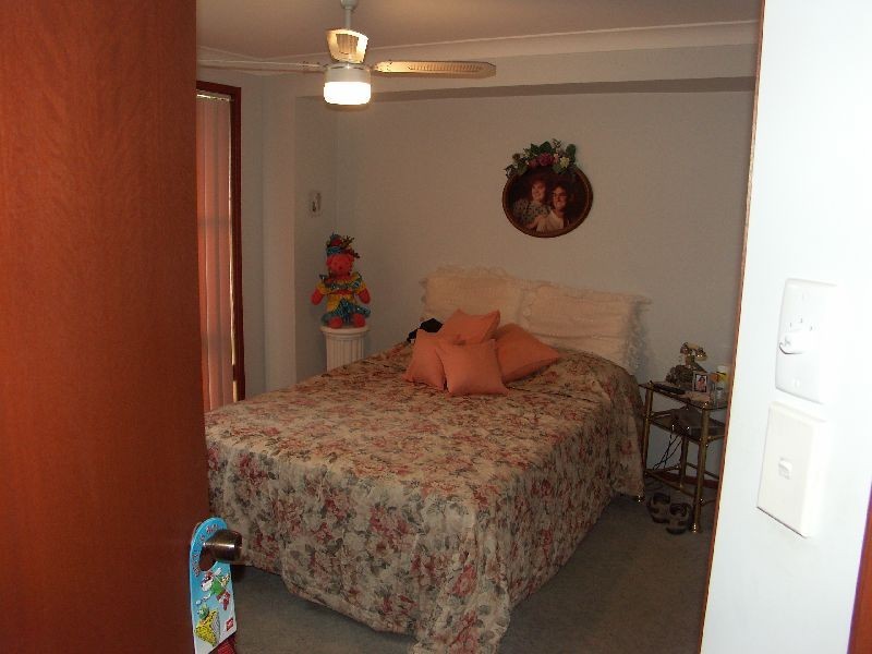 10 Warruga Street, Kilaben Bay NSW 2283