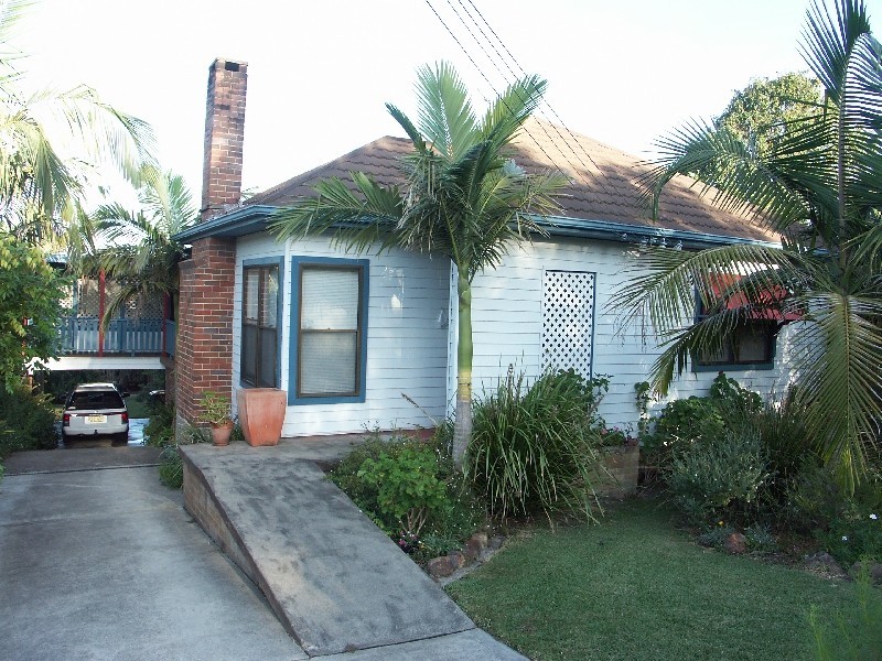 14 Margaret Street, Fennell Bay NSW 2283