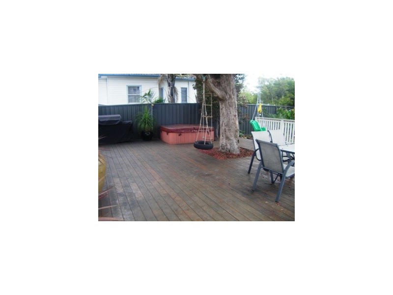 19 Margaret Street, Fennell Bay NSW 2283