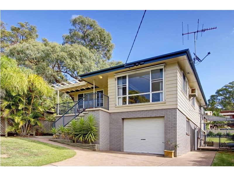 52 Fishing Point Road, Fishing Point NSW 2283