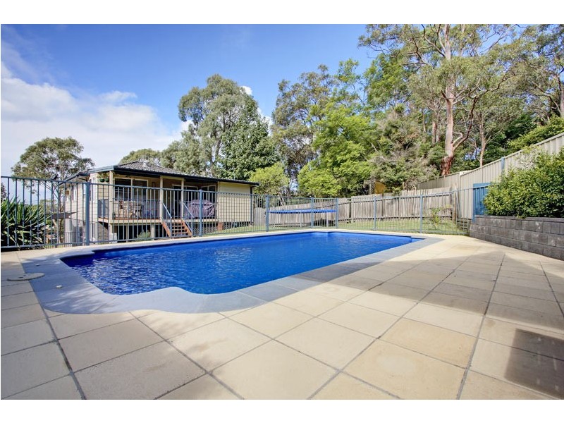 52 Fishing Point Road, Fishing Point NSW 2283