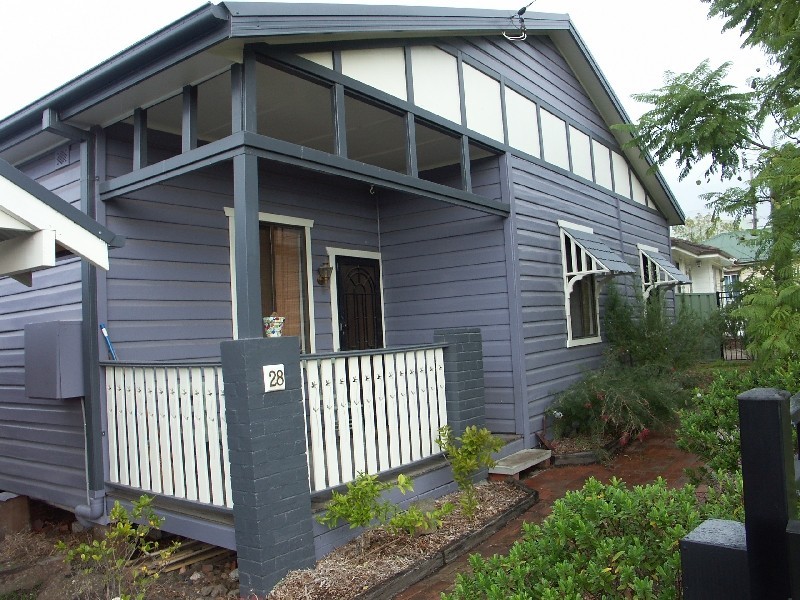 28 Margaret Street, Teralba NSW 2284