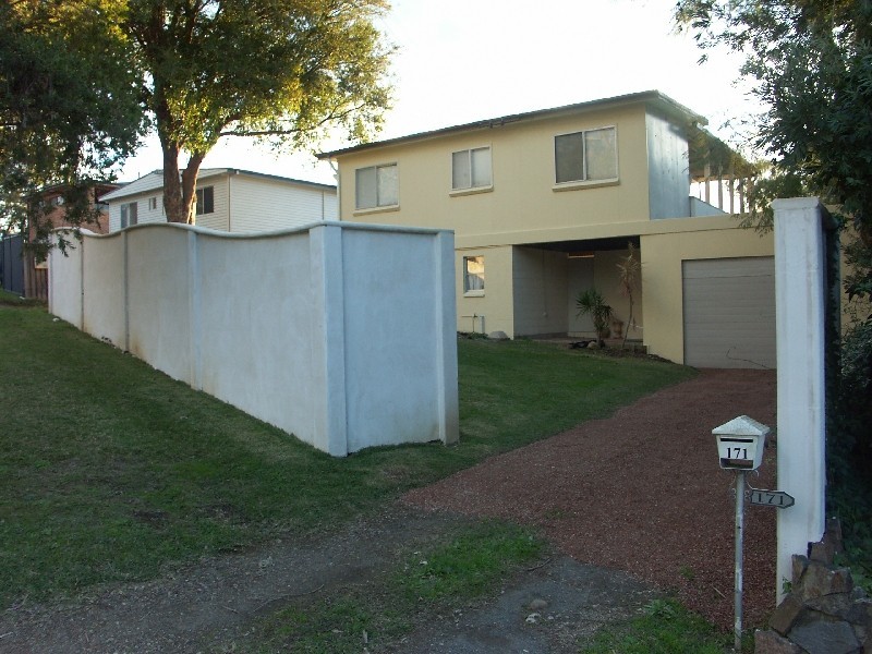 171 Bay Road, Bolton Point NSW 2283