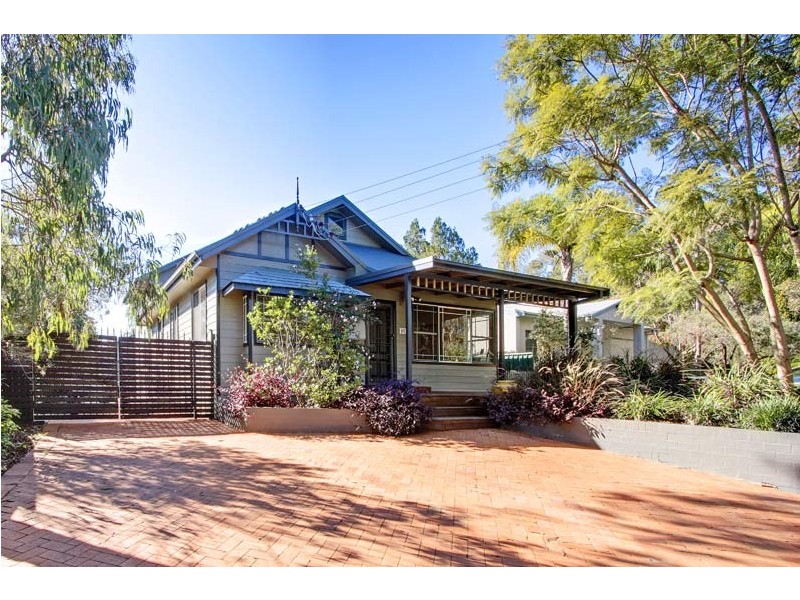 14 Coal Point Road, Coal Point NSW 2283