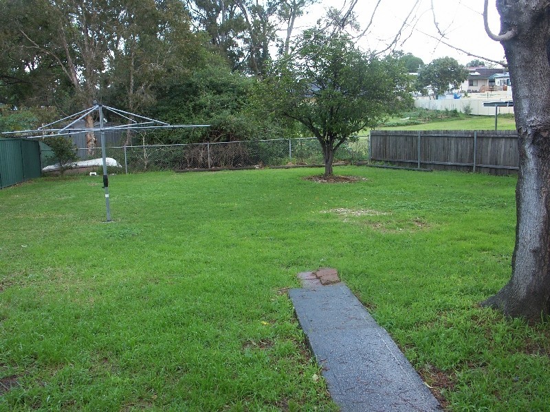 4B Macquarie Road, Fennell Bay NSW 2283