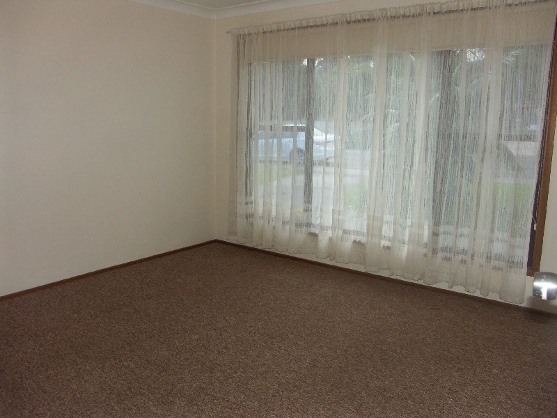 4B Macquarie Road, Fennell Bay NSW 2283