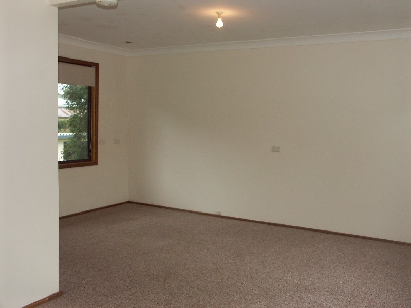 4B Macquarie Road, Fennell Bay NSW 2283