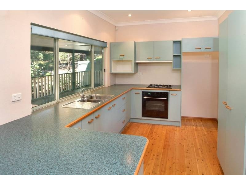 30 Endeavour Close, Woodrising NSW 2284