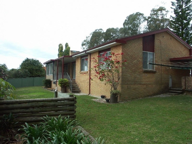 6 Earswick Crescent, Buttaba NSW 2283