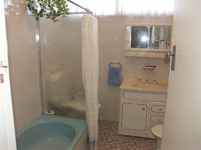 194 Awaba Road, Toronto NSW 2283