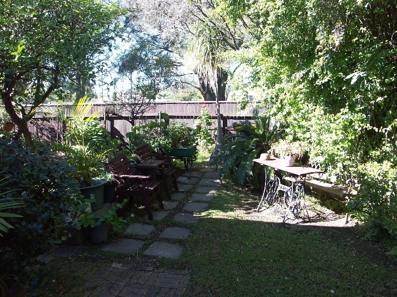 194 Awaba Road, Toronto NSW 2283