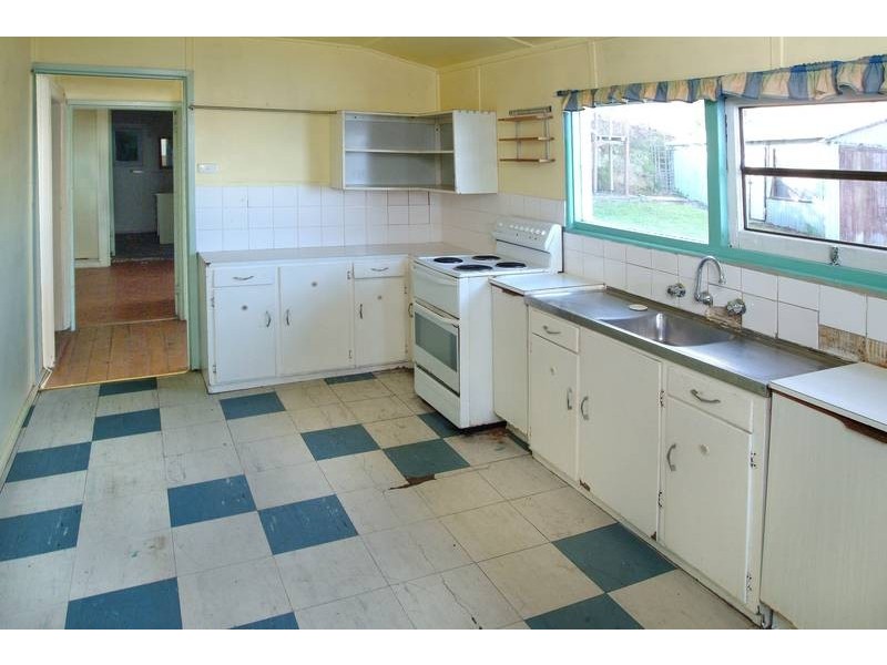 91 Coal Point Road, Coal Point NSW 2283