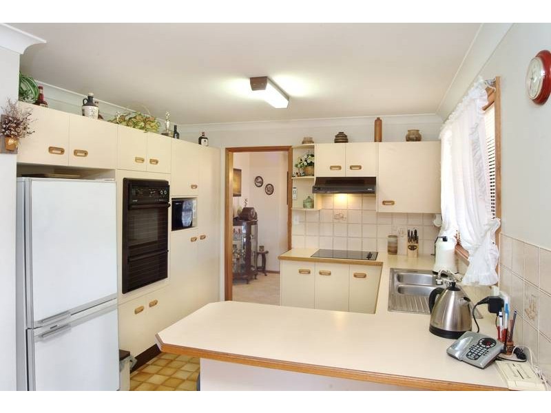 13 Angela Close, Carey Bay NSW 2283