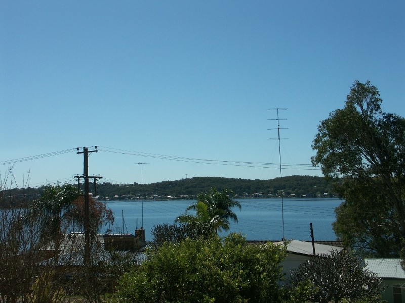 102 Fishing Point Road, Fishing Point NSW 2283