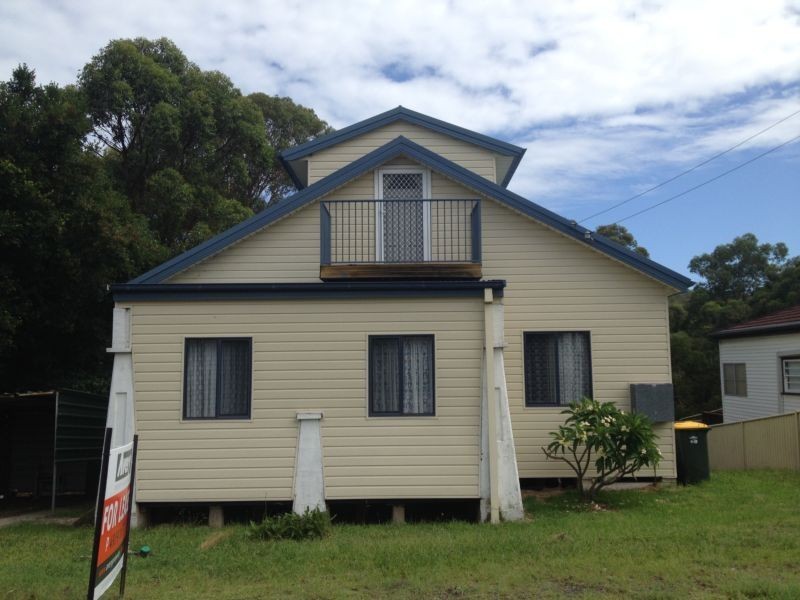 236 Excelsior Parade, Toronto NSW 2283