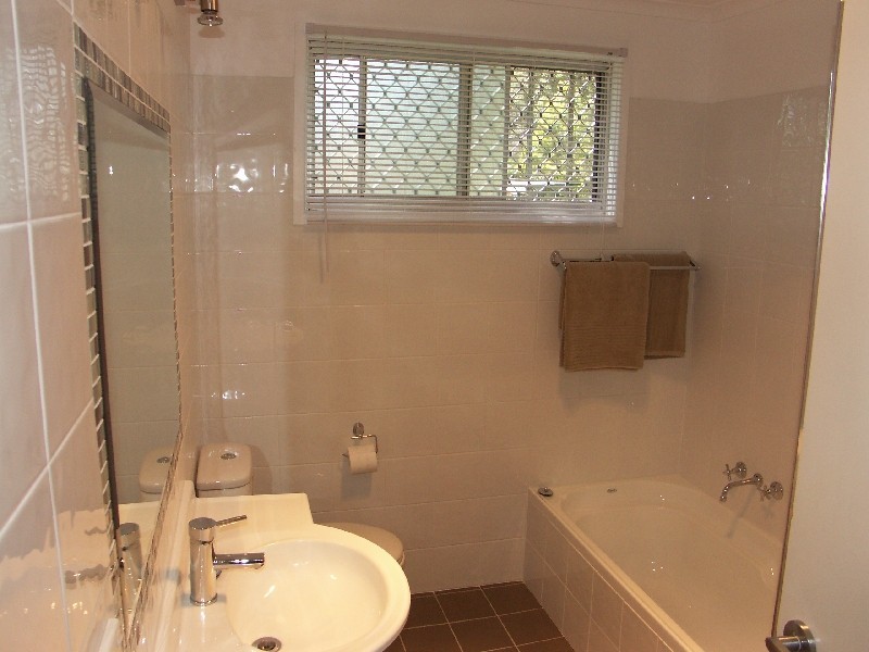 10 Leumeah Place, Bolton Point NSW 2283