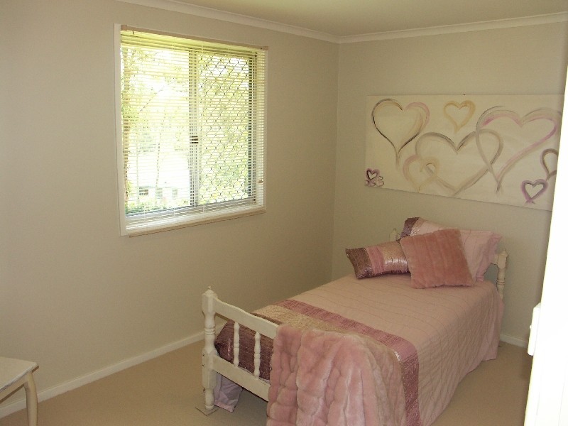 10 Leumeah Place, Bolton Point NSW 2283