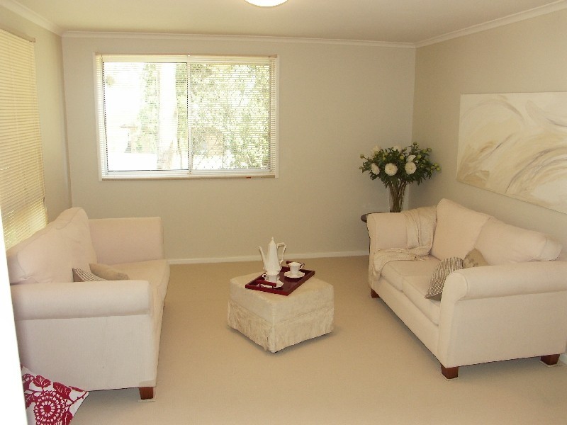 10 Leumeah Place, Bolton Point NSW 2283