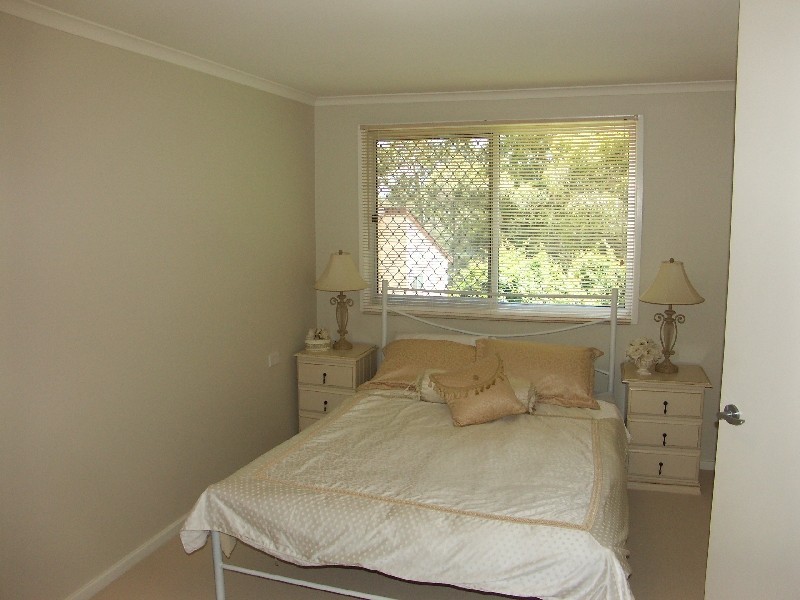 10 Leumeah Place, Bolton Point NSW 2283