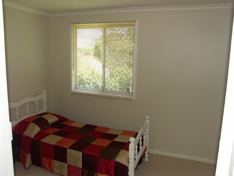 10 Leumeah Place, Bolton Point NSW 2283