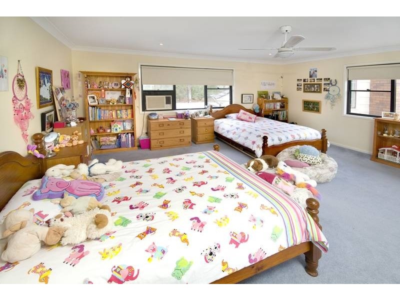 54 Ridge Road, Kilaben Bay NSW 2283