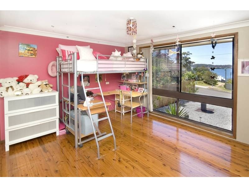 66 Fishing Point Road, Fishing Point NSW 2283
