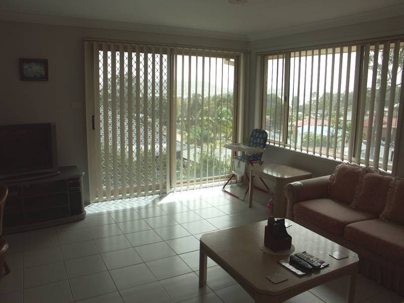 5 Express Circuit, Marmong Point NSW 2284
