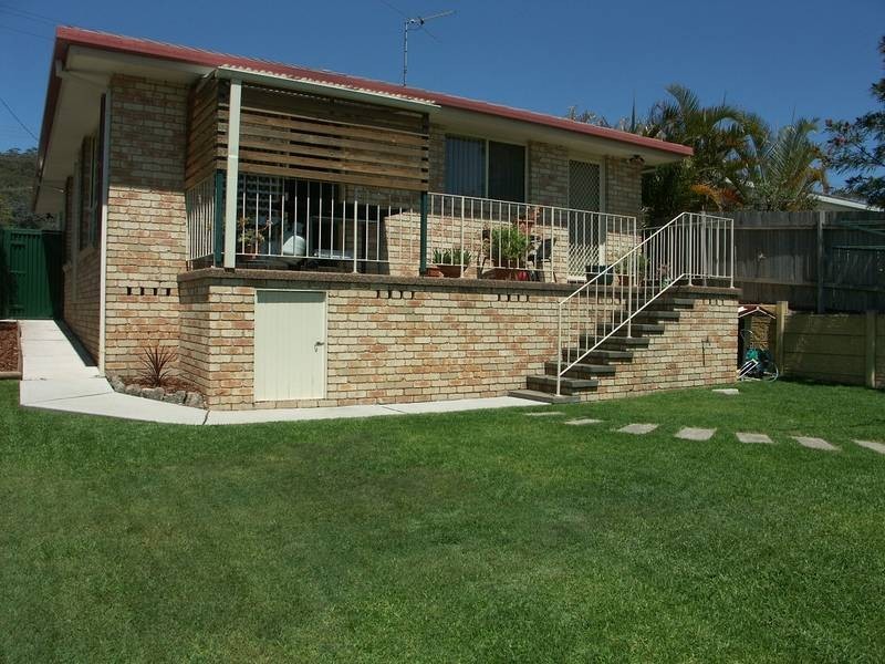 17 Milford Street, Toronto NSW 2283