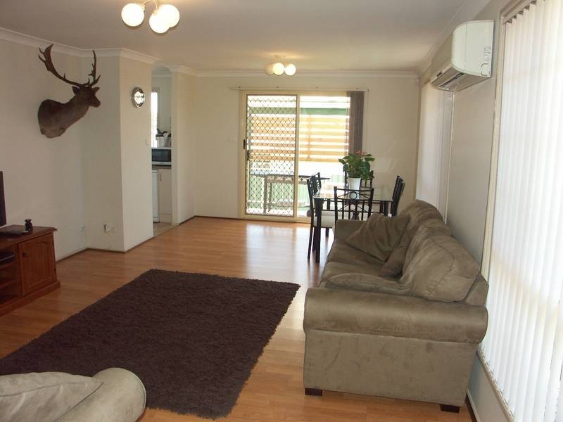 17 Milford Street, Toronto NSW 2283