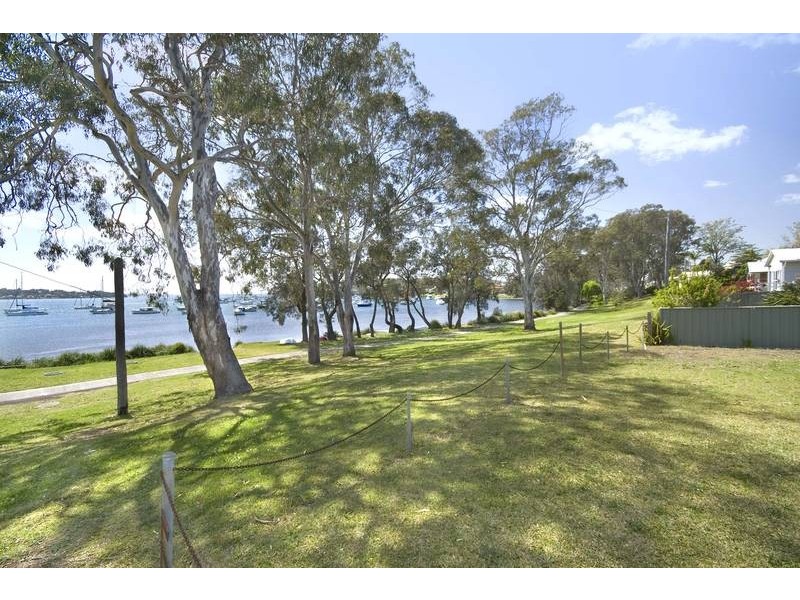 39 Puna Road, Wangi Wangi NSW 2267